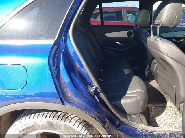 WDC0G4KB5HV004944 Mercedes-Benz Glc 300 4matic