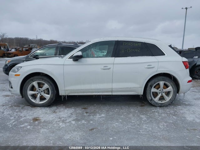 WA1BNAFY5J2130062 Audi Q5 Premium Plus