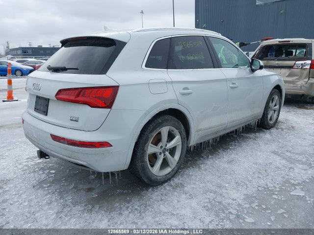 WA1BNAFY5J2130062 Audi Q5 Premium Plus