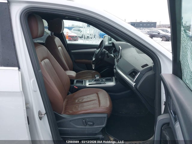 WA1BNAFY5J2130062 Audi Q5 Premium Plus