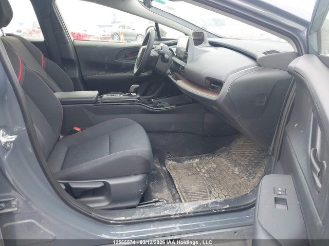 2026 Toyota Prius Se/xse/xse Premium/night Shade მანქანა იყიდება აუქციონზე, vin: JTDACACU7T3063177, აუქციონის ნომერი: 12565574