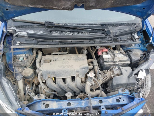 VNKKTUD35JA089238 Toyota YARIS LE