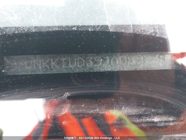 VNKKTUD35JA089238 Toyota YARIS LE