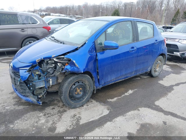 VNKKTUD35JA089238 Toyota YARIS LE
