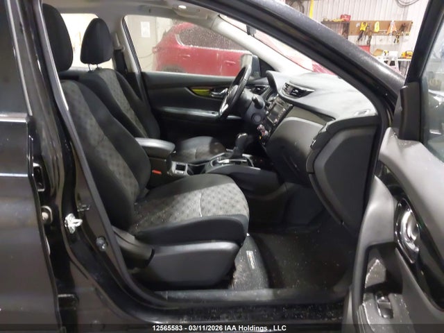 JN1BJ1BW3MW449336 Nissan Rogue Sport Sv