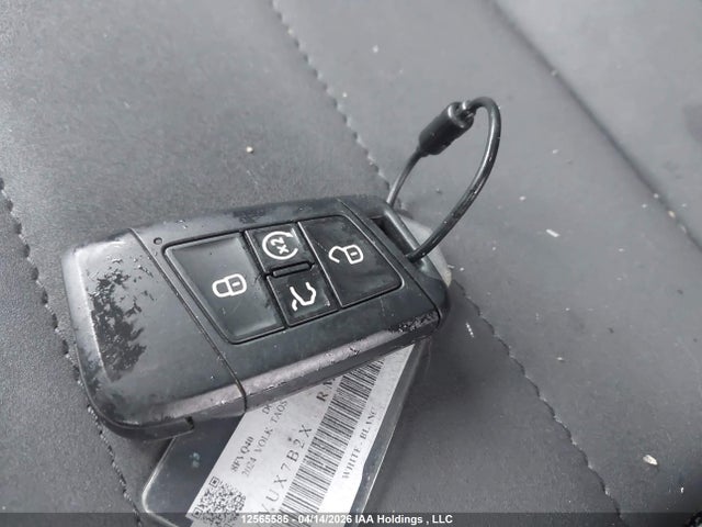3VVUX7B2XRM091570 Volkswagen TAOS SE