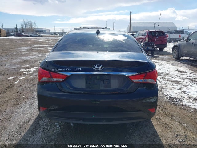 12565601 :رقم المزاد ، 5NPEB4AC1EH932704 vin ، 2014 Hyundai Sonata Gls مزاد بيع