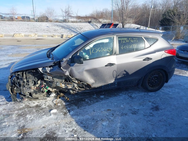 KM8JTCAF9FU052174 Hyundai Tucson Gl