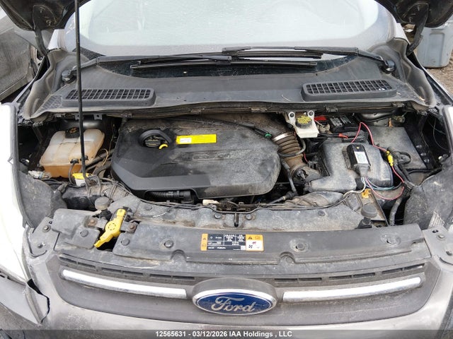 1FMCU0GX4FUC51573 Ford ESCAPE SE