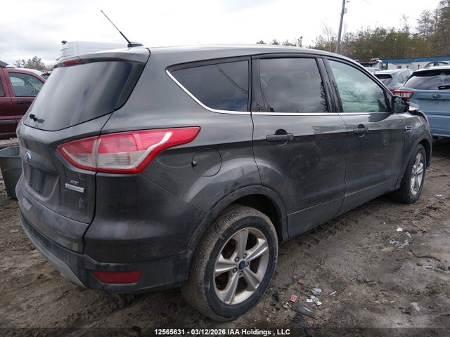 1FMCU0GX4FUC51573 Ford ESCAPE SE