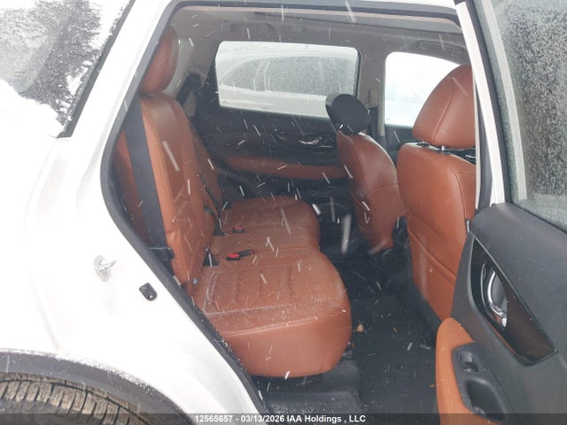 Продажа на аукционе авто 2017 Nissan Rogue Sv/sl, vin: 5N1AT2MV2HC766993, номер лота: 12565657