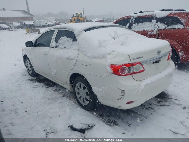 2013 Toyota Corolla Ce მანქანა იყიდება აუქციონზე, vin: 2T1BU4EE4DC936935, აუქციონის ნომერი: 12565661