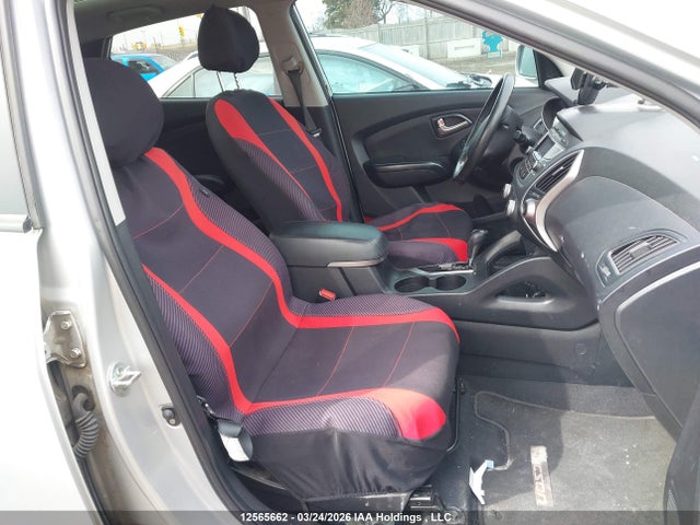 Продажа на аукционе авто 2013 Hyundai Tucson Gls/limited, vin: KM8JUCAC6DU700540, номер лота: 12565662