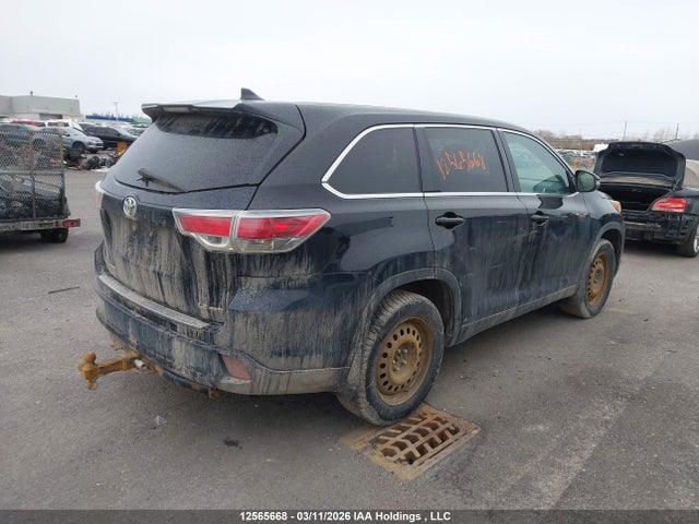 5TDBKRFH0GS325484 Toyota Highlander Le