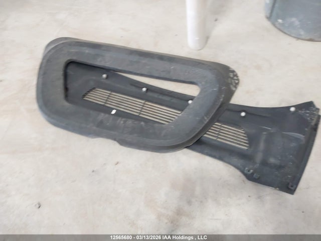 Tesla Model Y 2021 5YJYGDEE7MF293834 Image 12