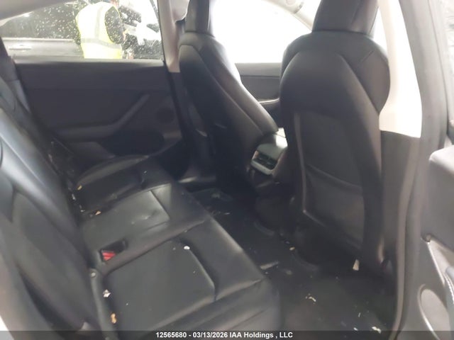 Tesla Model Y 2021 5YJYGDEE7MF293834 Image 8