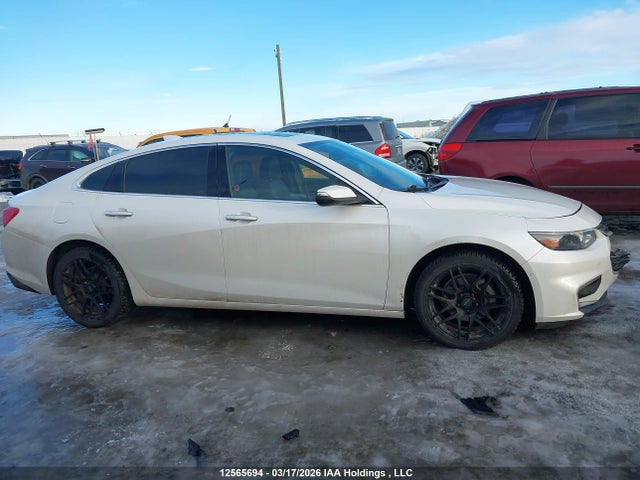 1G1ZH5SXXHF216611 Chevrolet Malibu Premier