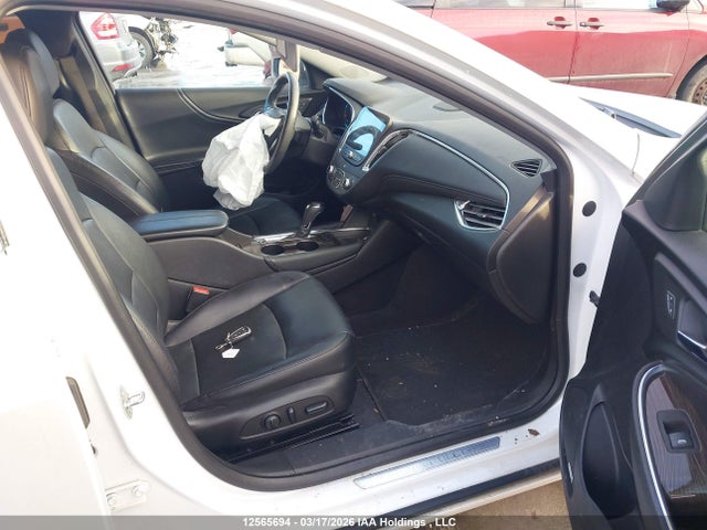 1G1ZH5SXXHF216611 Chevrolet Malibu Premier