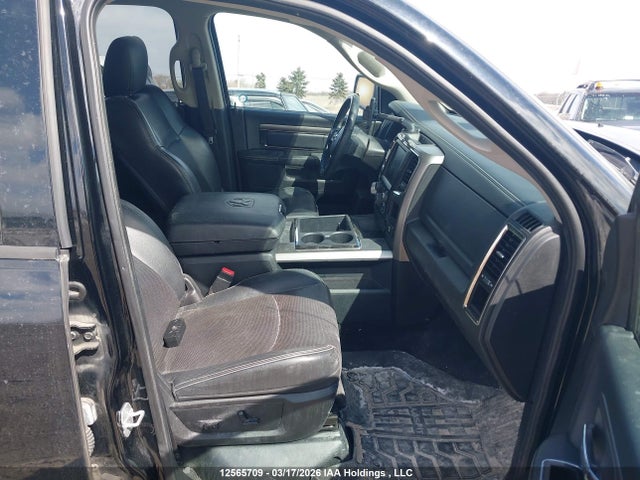 1C6RR7UT2ES125157 RAM 1500 Sport