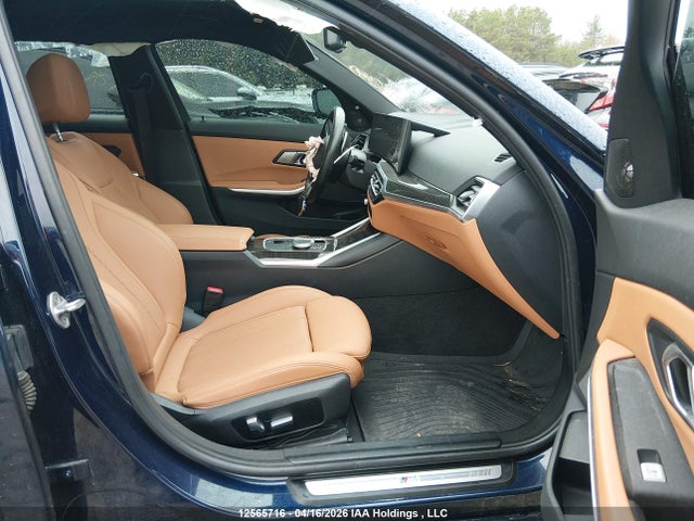 12565716 :رقم المزاد ، WBA83FF02PFP25706 vin ، 2023 Bmw 330i Xdrive مزاد بيع