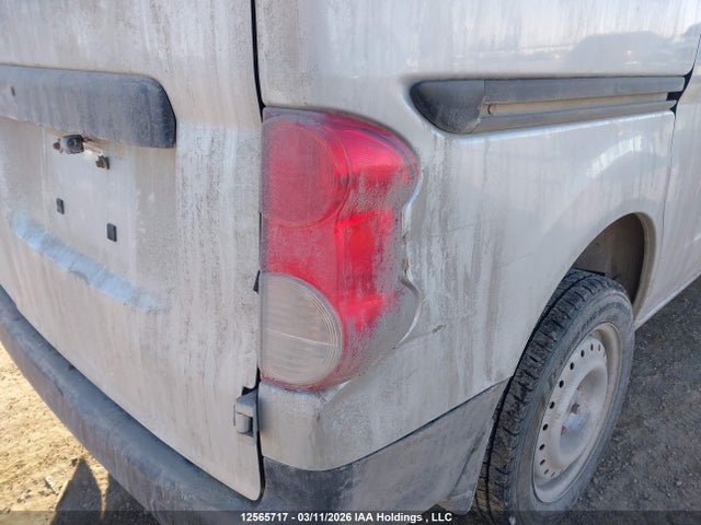 2013 Nissan Nv200 2.5s/2.5sv მანქანა იყიდება აუქციონზე, vin: 3N6CM0KN9DK694757, აუქციონის ნომერი: 12565717