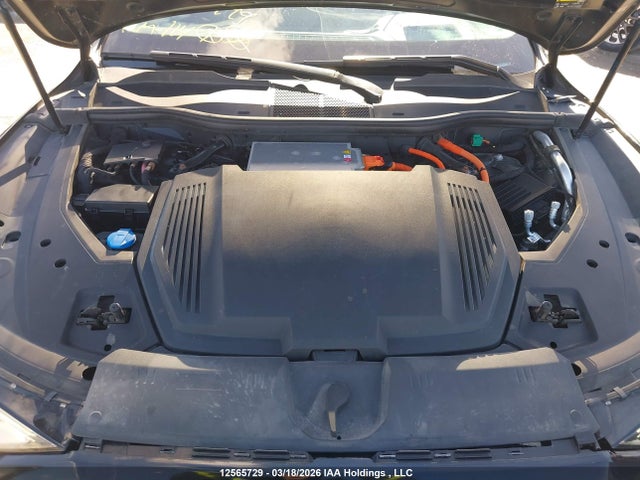 WA1VAAGE0KB022799 Audi E-tron Prestige