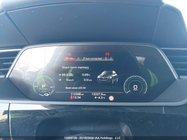 WA1VAAGE0KB022799 Audi E-tron Prestige