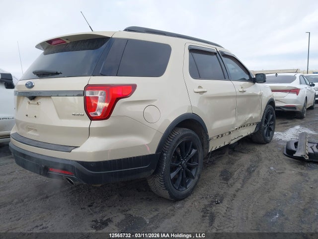 1FM5K8D80JGB81801 Ford EXPLORER XLT