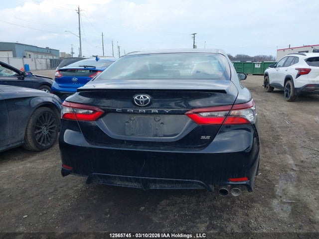 4T1G11AK0MU575243 Toyota Camry Se/se Night Shade