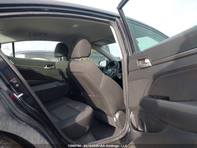 KMHD84LF1HU243950 Hyundai Elantra Se/value/limited