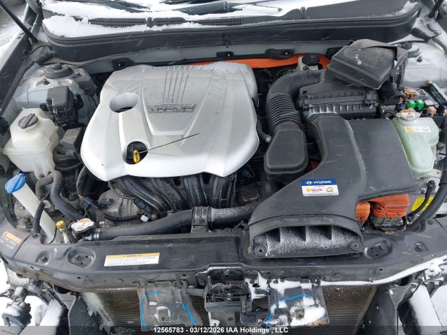 12565783 :رقم المزاد ، KMHEC4A41FA137520 vin ، 2015 Hyundai Sonata Hybrid/limited مزاد بيع