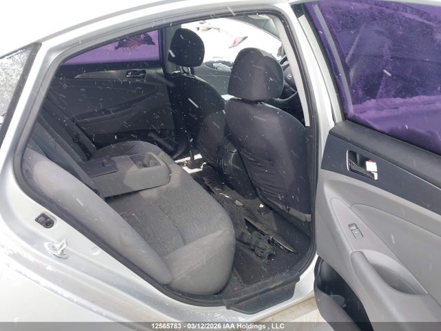 12565783 :رقم المزاد ، KMHEC4A41FA137520 vin ، 2015 Hyundai Sonata Hybrid/limited مزاد بيع