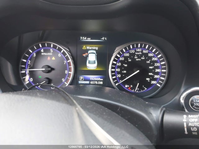 JN1EV7AR6HM831944 Infiniti Q50 Premium/sport/se
