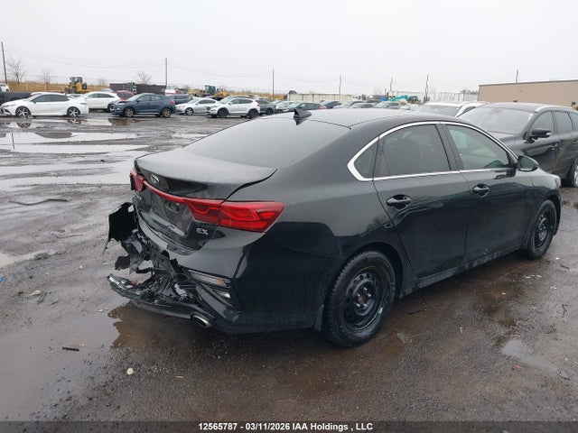 12565787 :رقم المزاد ، 3KPF54AD2ME317084 vin ، 2021 Kia Forte Ex/ex Premium/ex+ مزاد بيع