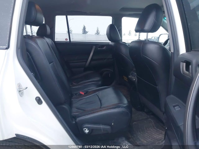 12565790 :رقم المزاد ، 5TDEK3EH2AS008762 vin ، 2010 Toyota Highlander V6 Sport مزاد بيع