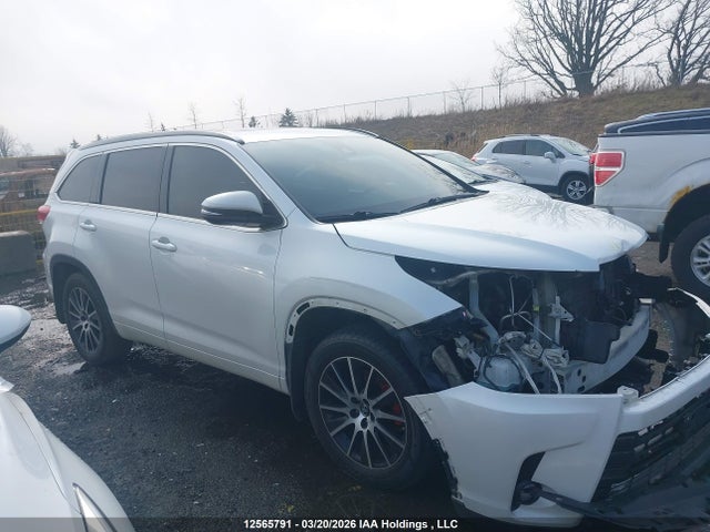 5TDJZRFH7HS428930 Toyota Highlander Xle