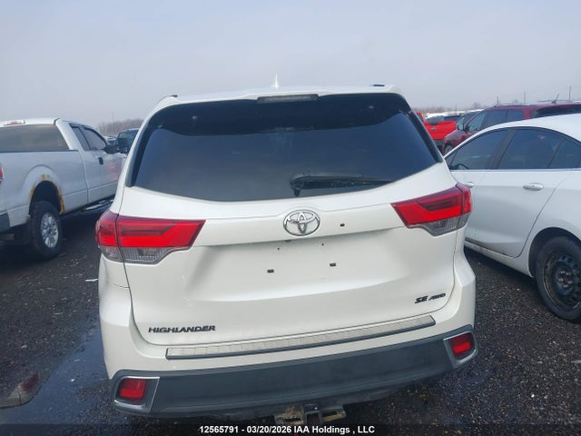 5TDJZRFH7HS428930 Toyota Highlander Xle