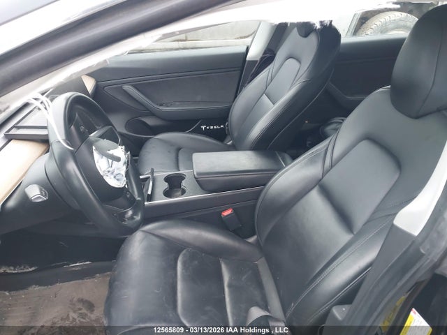 12565809 :رقم المزاد ، 5YJ3E1EA8KF414055 vin ، 2019 Tesla Model 3 مزاد بيع