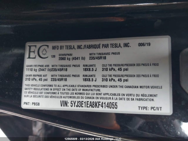 12565809 :رقم المزاد ، 5YJ3E1EA8KF414055 vin ، 2019 Tesla Model 3 مزاد بيع
