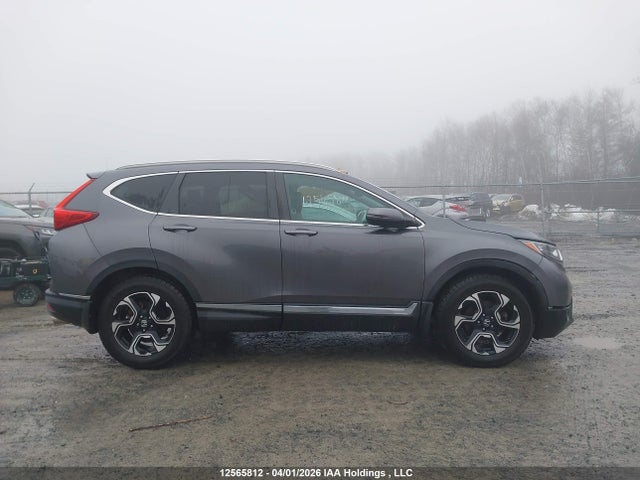 Продажа на аукционе авто 2018 Honda Cr-v Touring, vin: 2HKRW2H90JH119126, номер лота: 12565812