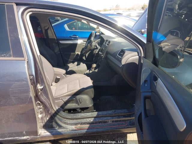12565815 :رقم المزاد ، WVWDA7AJ3DW129089 vin ، 2013 Volkswagen Golf 2.5l Comfortline/2.5l Highline/2.5l Trendline/wolfsburg Edition 2.5l مزاد بيع
