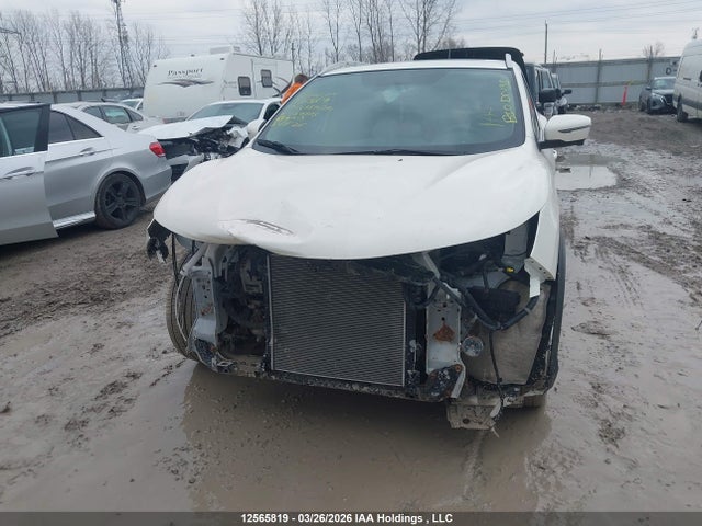 2017 Nissan Qashqai S/sl/sv მანქანა იყიდება აუქციონზე, vin: JN1BJ1CR8HW139505, აუქციონის ნომერი: 12565819