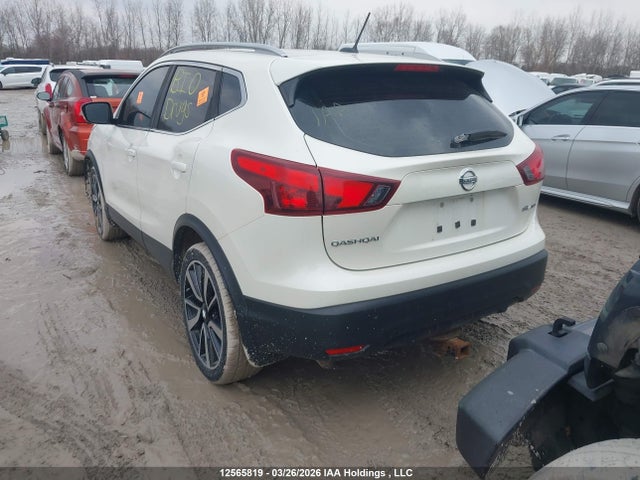 2017 Nissan Qashqai S/sl/sv მანქანა იყიდება აუქციონზე, vin: JN1BJ1CR8HW139505, აუქციონის ნომერი: 12565819