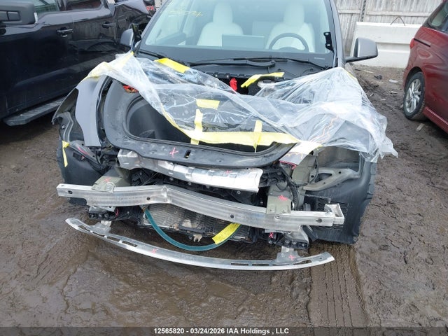 7SAYGDEEXNF431094 Tesla Model Y Long Range