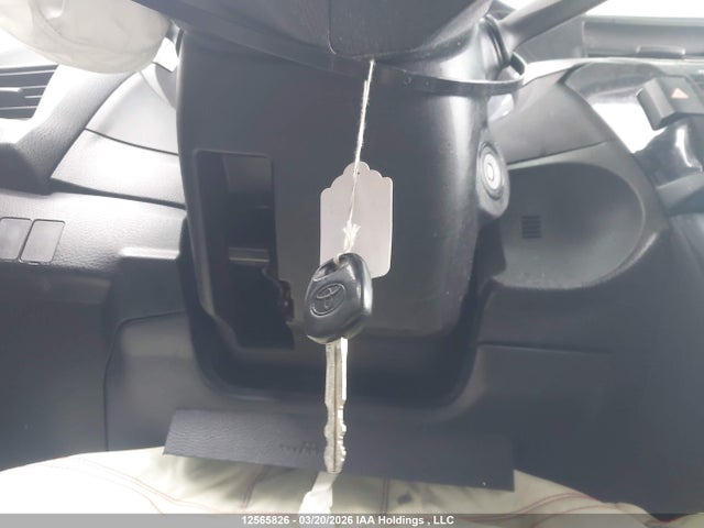 2015 Toyota Corolla Ce მანქანა იყიდება აუქციონზე, vin: 2T1BURHE2FC347099, აუქციონის ნომერი: 12565826