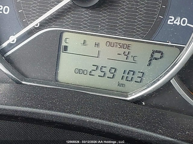 2015 Toyota Corolla Ce მანქანა იყიდება აუქციონზე, vin: 2T1BURHE2FC347099, აუქციონის ნომერი: 12565826