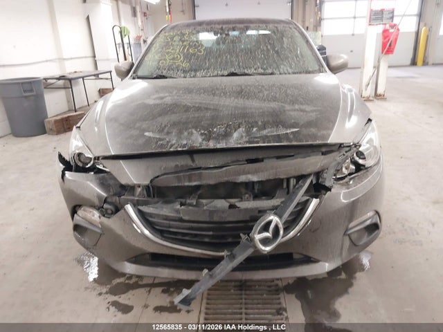 3MZBM1V73FM231163 Mazda 3 TOURING