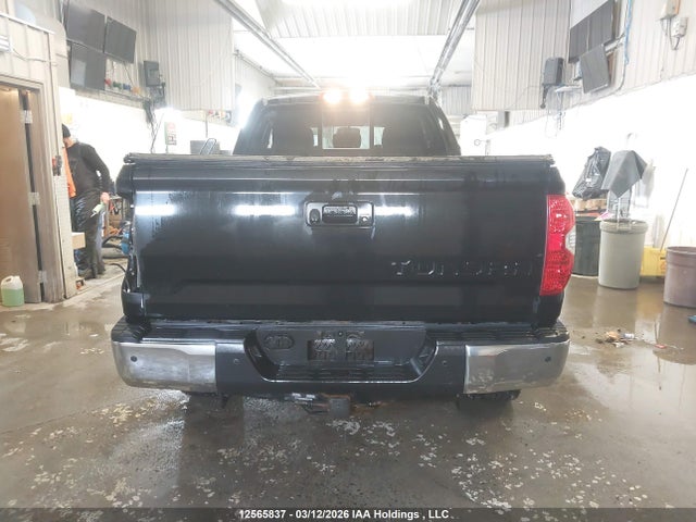 5TFUM5F18EX054437 Toyota Tundra Double Cab Sr/double Cab Sr5