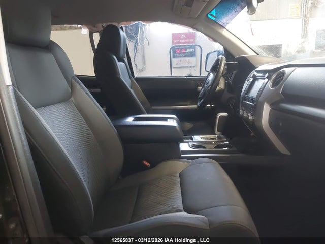 5TFUM5F18EX054437 Toyota Tundra Double Cab Sr/double Cab Sr5