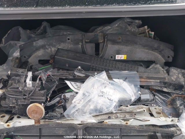 5YFBPMBEXNP271679 Toyota COROLLA L
